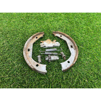 Колодки ручного гальма