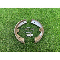 Колодки стояночного тормоза