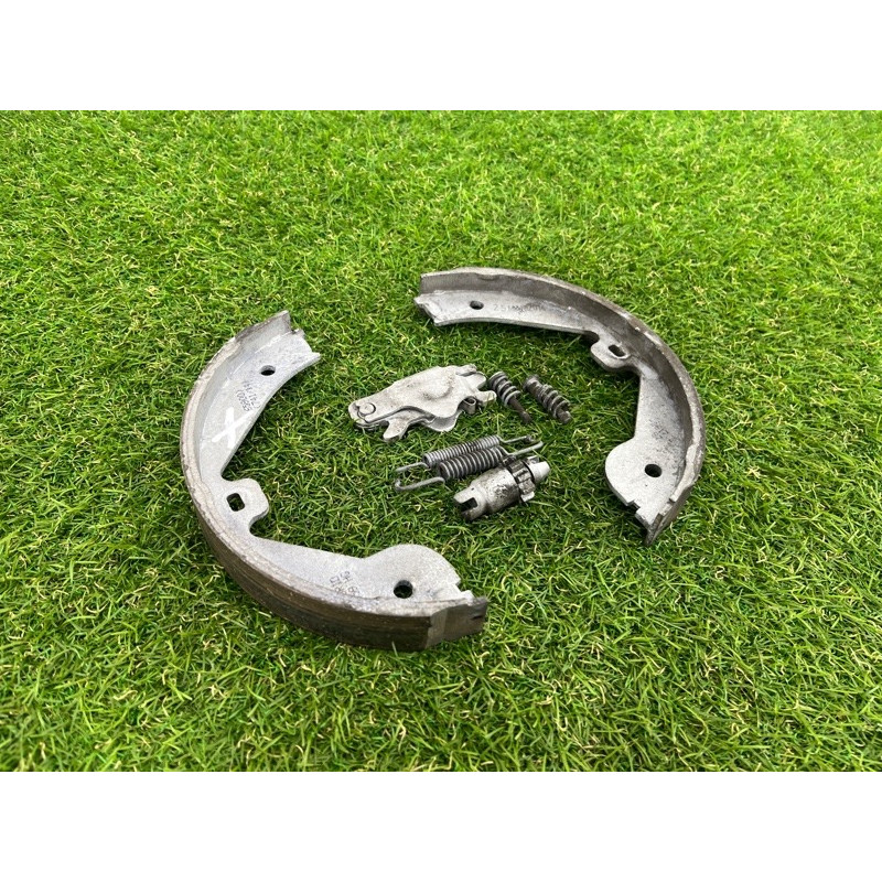 Колодки стояночного тормоза (тормозная система) Volkswagen Touareg FL 2015 3.6 9Y0698533AB