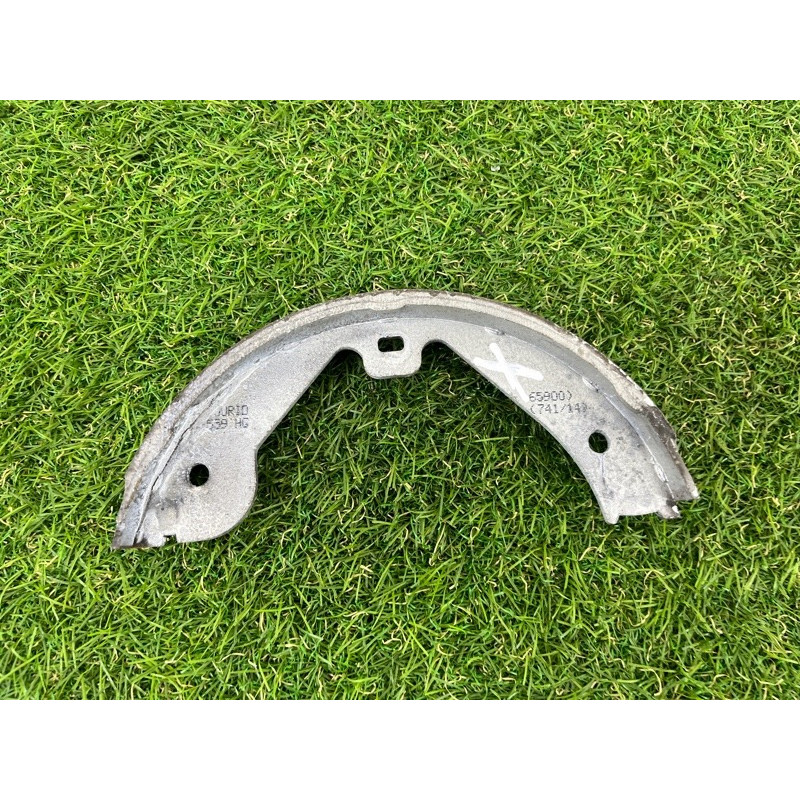 Колодки стояночного тормоза (тормозная система) Volkswagen Touareg FL 2015 3.6 9Y0698533AB