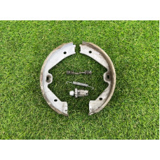 Колодки стояночного тормоза