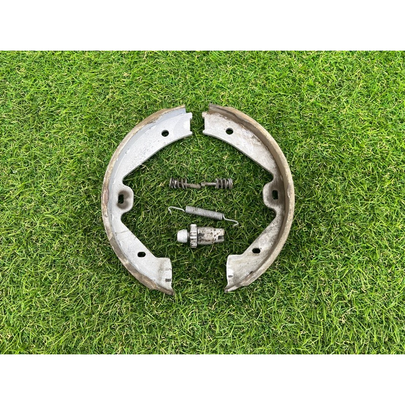 Колодки стояночного тормоза (тормозная система) Volkswagen Touareg NF 2012 3.0 7P0698525