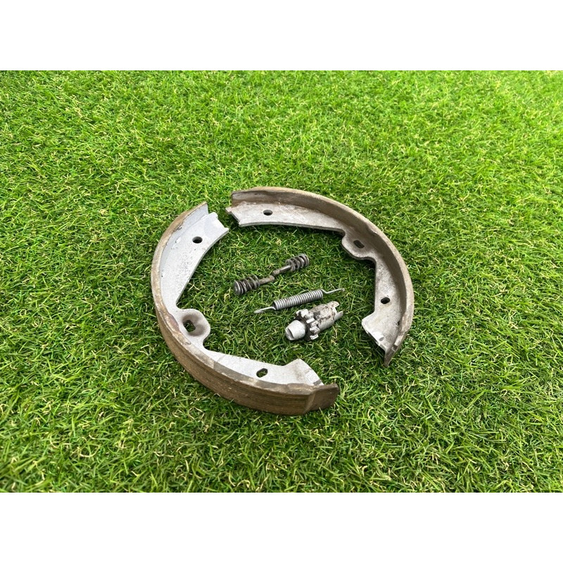 Колодки стояночного тормоза (тормозная система) Volkswagen Touareg NF 2012 3.0 7P0698525