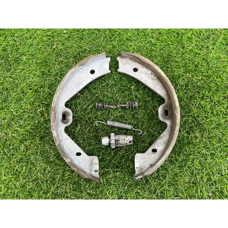 Колодки стояночного тормоза (тормозная система) Volkswagen Touareg NF 2012 3.0 7P0698525