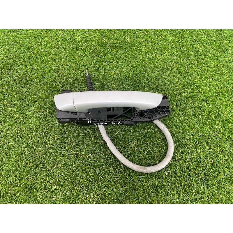 Ручка двери внешняя (кузов и элементы) Volkswagen Touareg NF 2012 3.0 7P6837206BGRU