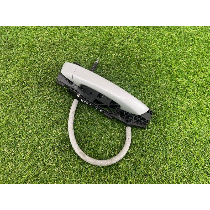 Ручка двери внешняя (кузов и элементы) Volkswagen Touareg NF 2012 3.0 7P6837206BGRU