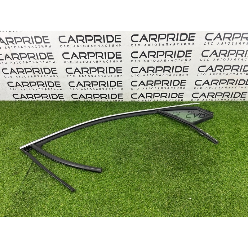 Форточка двери (кузов и элементы) Cadillac Xt5 1 2016 3.6 84852431