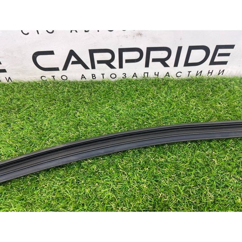 Форточка двери (кузов и элементы) Cadillac Xt5 1 2016 3.6 84852431