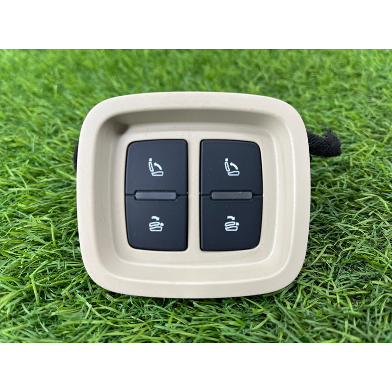 Кнопка складывания сиденья (электрика / кнопки) AUDI Q7 4M 2018 3.0 TFSi 4M0959861B