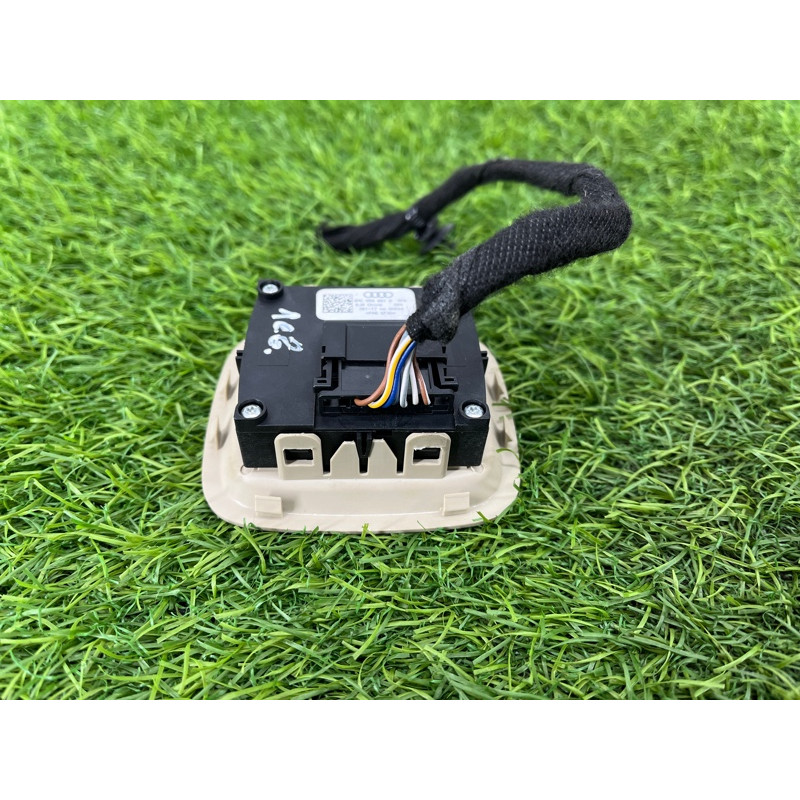 Кнопка складывания сиденья (электрика / кнопки) AUDI Q7 4M 2018 3.0 TFSi 4M0959861B