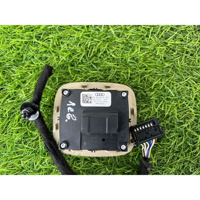 Кнопка складывания сиденья (электрика / кнопки) AUDI Q7 4M 2018 3.0 TFSi 4M0959861B