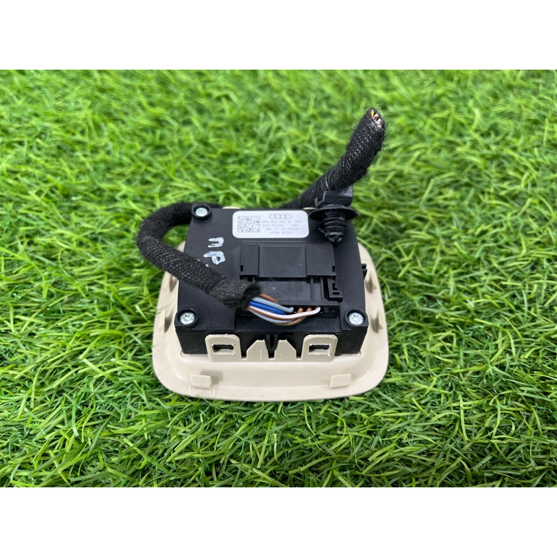 Кнопка складывания сиденья (электрика / кнопки) AUDI Q7 4M 2018 3.0 TFSi 4M0959861B
