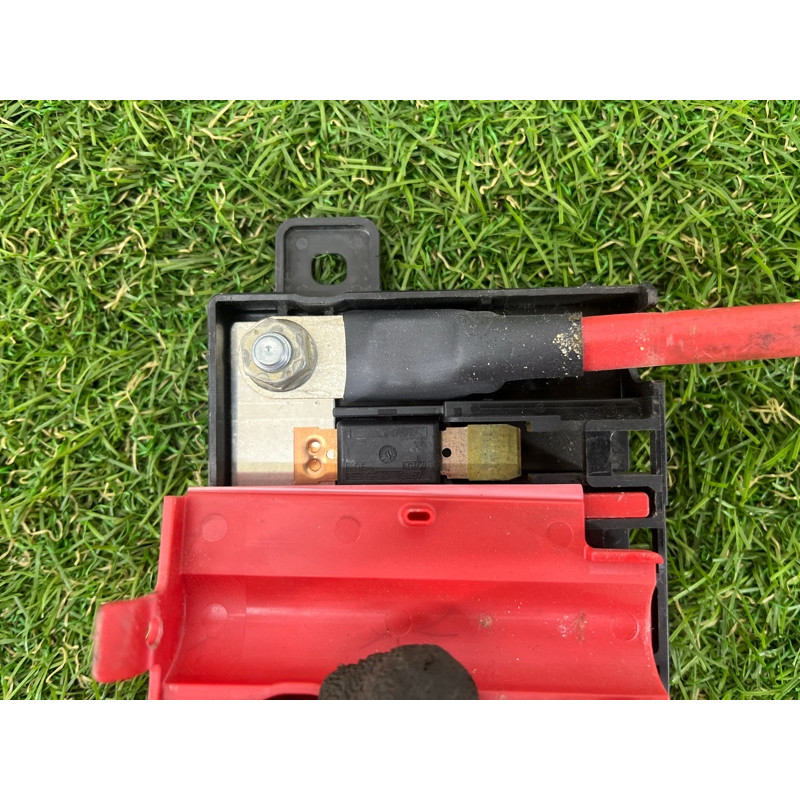 Распределитель B+, многоф. (электрика) BMW 3-series F30 2013 N47D20 61149227752