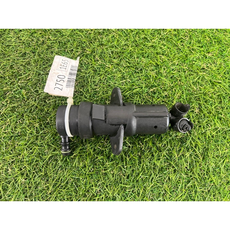 Форсунка омивача фар (кузов і елементи) BMW 7-series E65 N62B44 61677001949