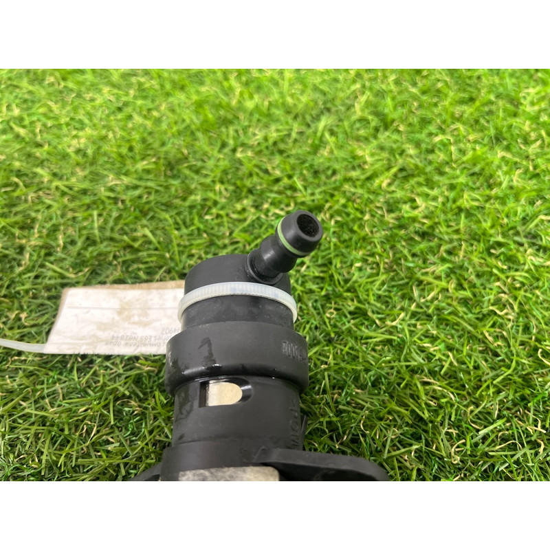 Форсунка омивача фар (кузов і елементи) BMW 7-series E65 N62B44 61677001949