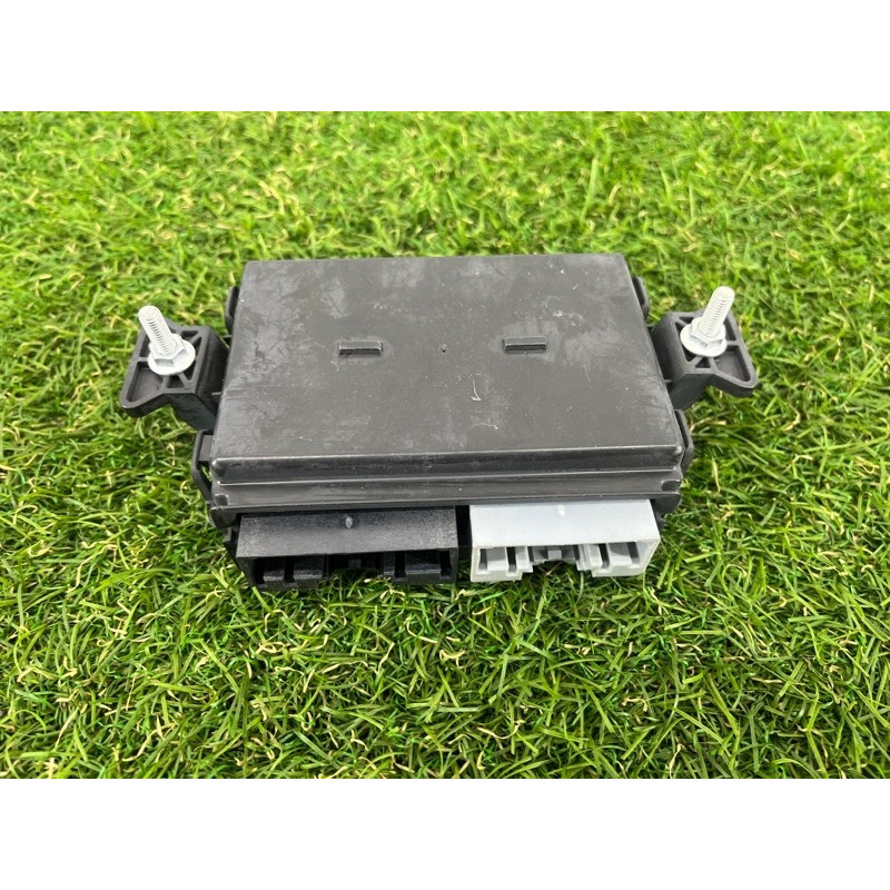 Блок управления светом (электрика / блок управления) FORD Mustang MK6 2017 2.3 FR3Z13C788D