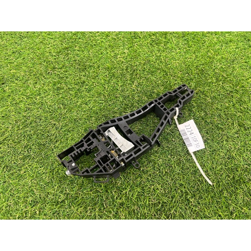 Кронштейн ручки двери (кузов и элементы) BMW 3-series F30 51217242568