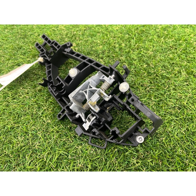 Кронштейн ручки двери (кузов и элементы) BMW 3-series F30 51217242568