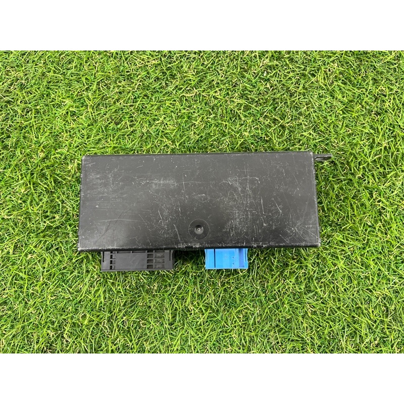 Блок управления ZGW (электрика / блоки управления) BMW 5-series F10 2013 N47D20 61359393659