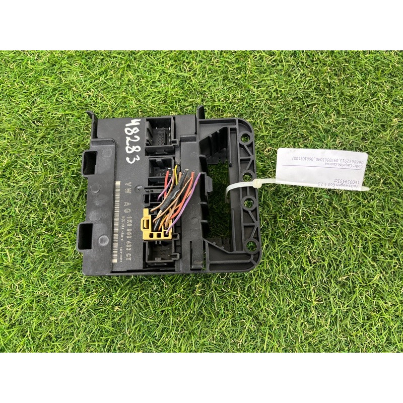 Блок комфорта (электрика / блок управления) Volkswagen Golf 1K 2.5 1k0959433ct