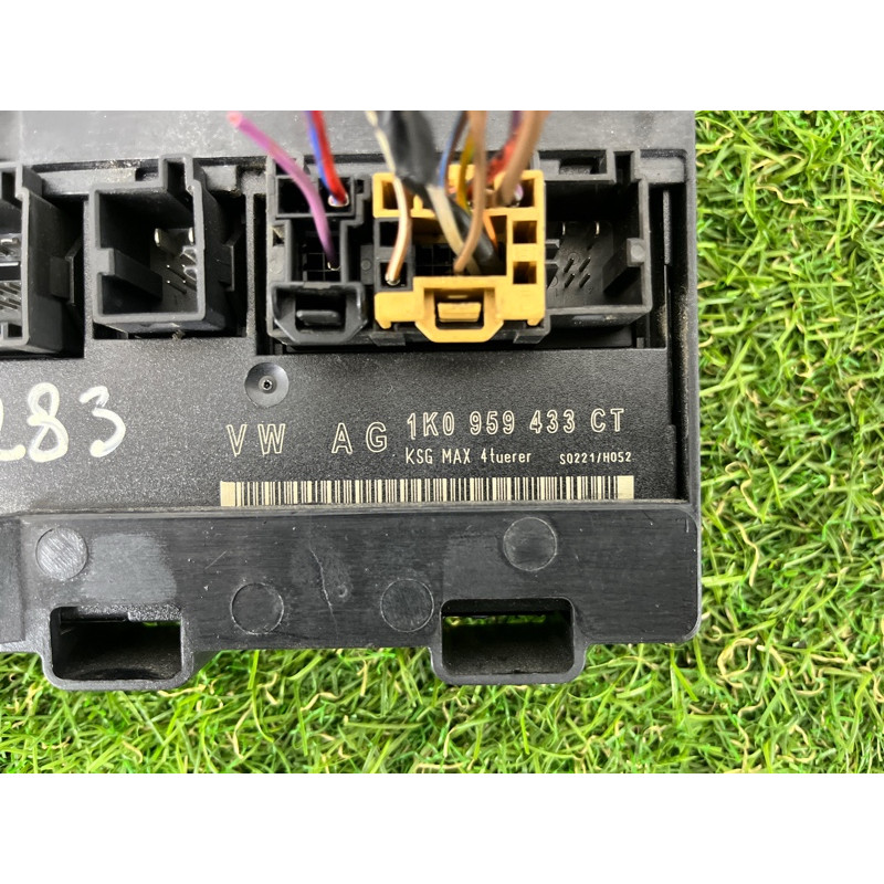Блок комфорта (электрика / блок управления) Volkswagen Golf 1K 2.5 1k0959433ct