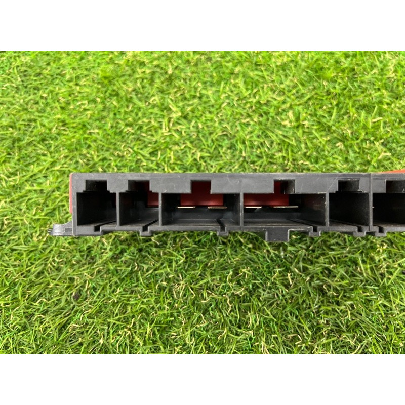 Распределитель B+, многоф. (электрика) BMW 3-series F30 2013 N26B20 61149227752