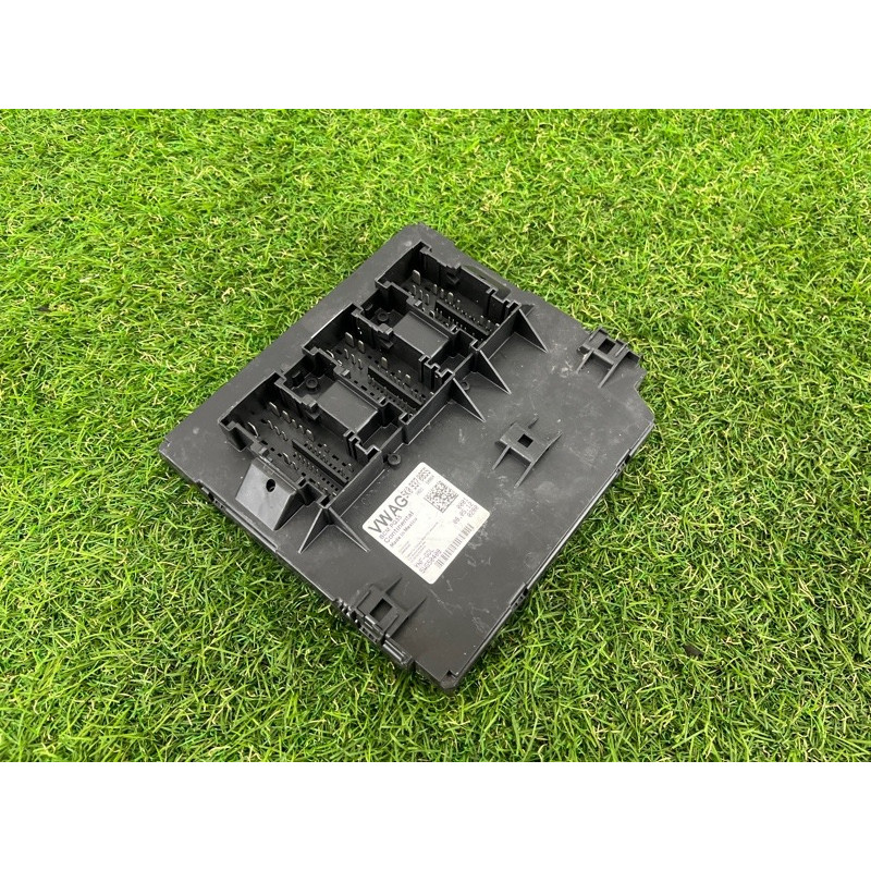 Блок комфорта (электрика / блок управления) Volkswagen Passat B7 2013 2.5 5k0937085s