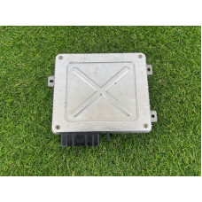 Блок управления двигателем