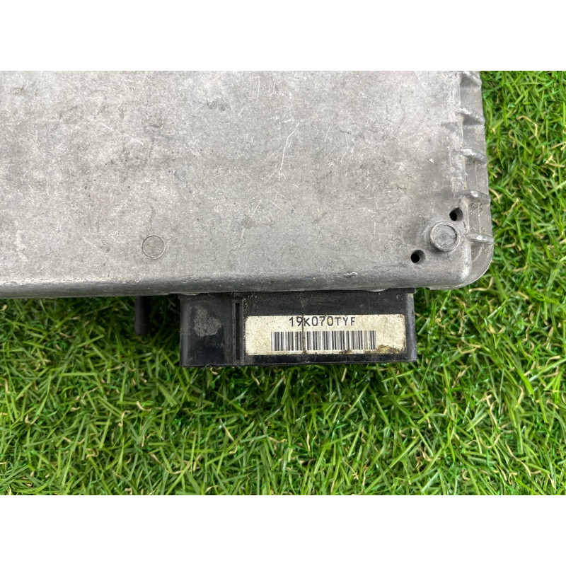 Блок управления двигателем (электрика / блок управления) Land Rover Freelander L314 1.8B MKC104392