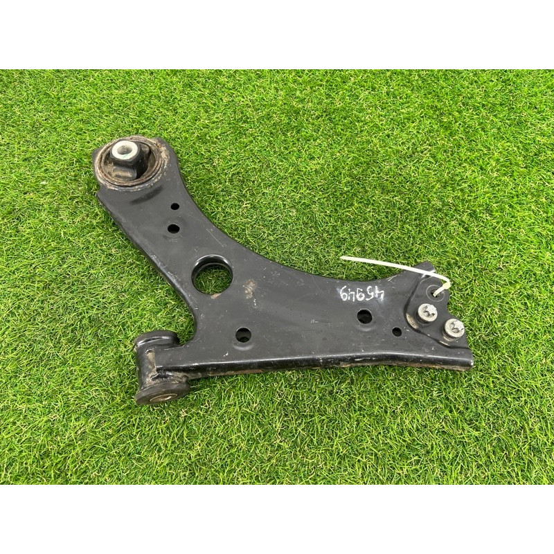 Рычаг подвески (подвеска) Jeep Renegade BU 68318011AC