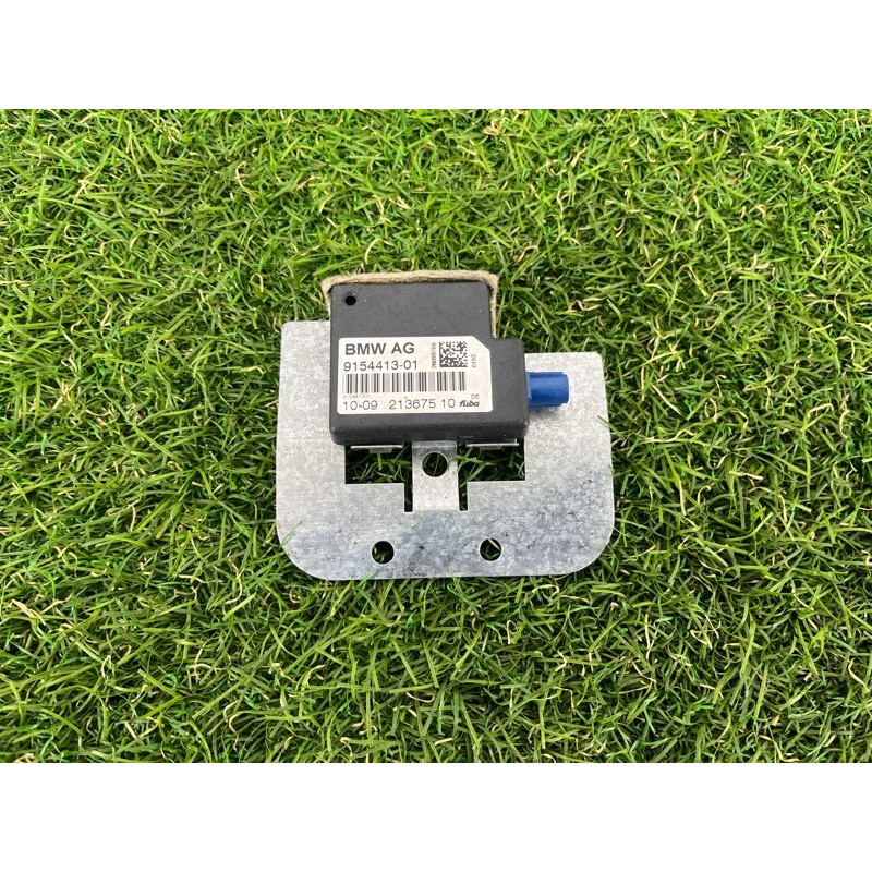 Антенна GPS (электрика) BMW 3-series E93 2010 3.0 N52 65209154413