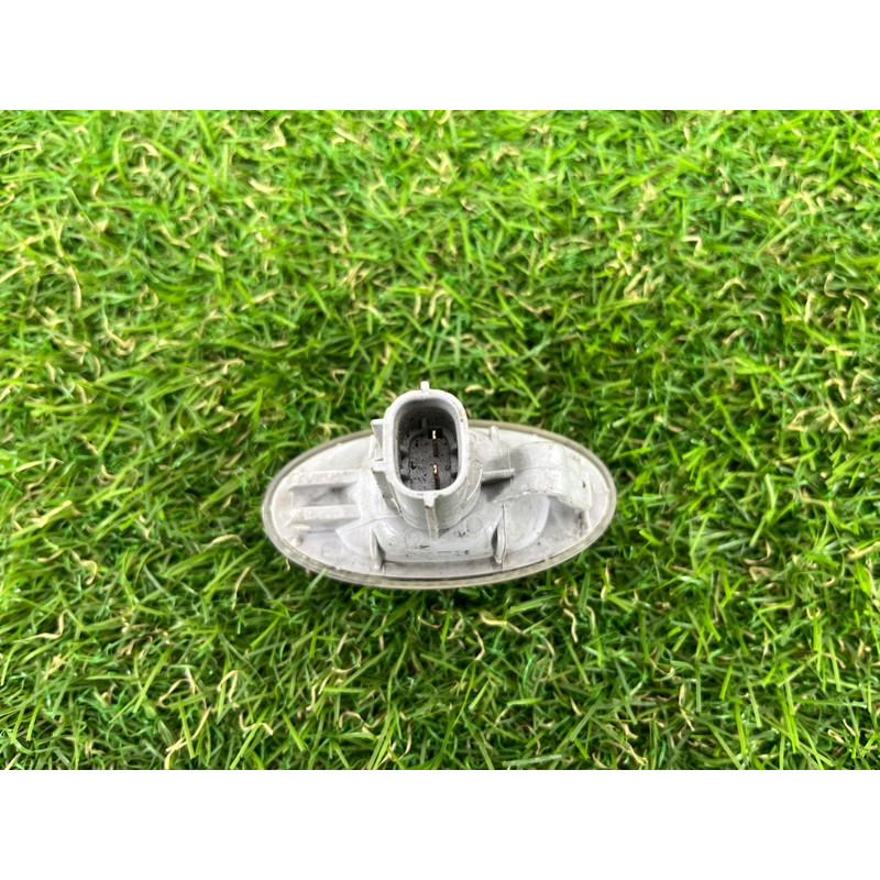 Повторитель поворота (оптика) Mazda 6 GG 2002 2.0 RF5 GJ6A51120D