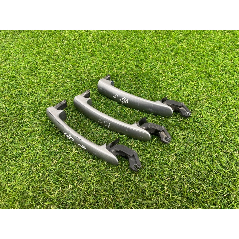 Ручка двери внешняя (кузов и элементы) Volkswagen Passat B5 2003 1.9 TDI 3B0837207GGRU