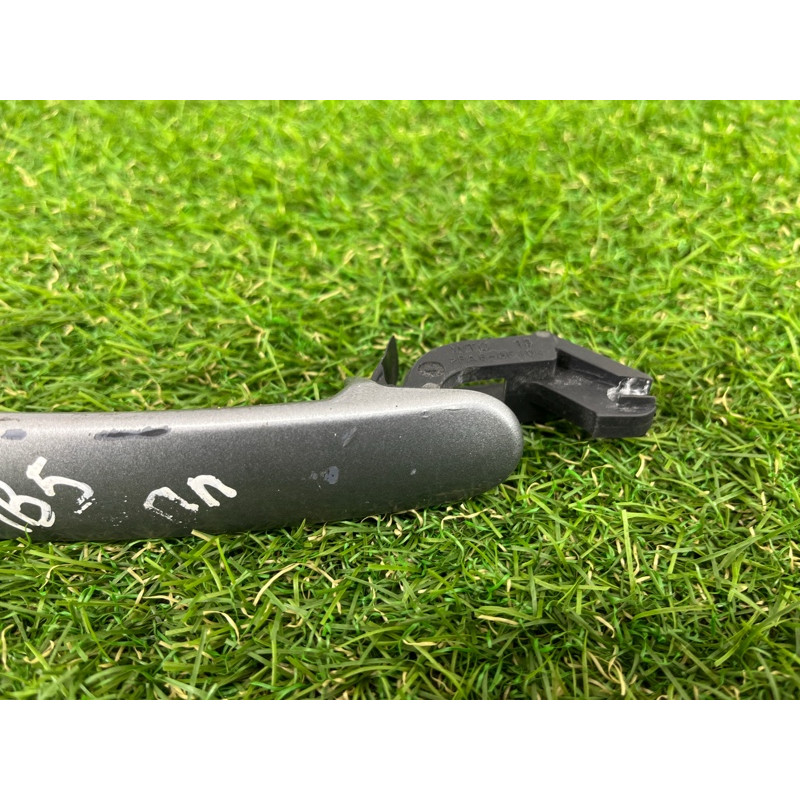 Ручка двери внешняя (кузов и элементы) Volkswagen Passat B5 2003 1.9 TDI 3B0837207GGRU