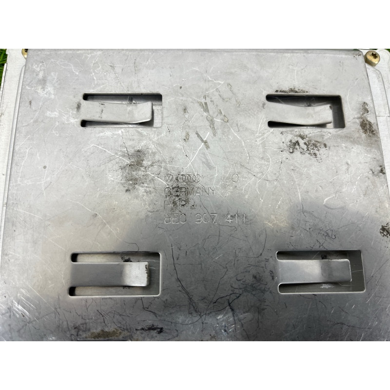 ЭБУ (электрика / блок управления) AUDI A4 B6 2003 2.0 ALT 8E0909557J