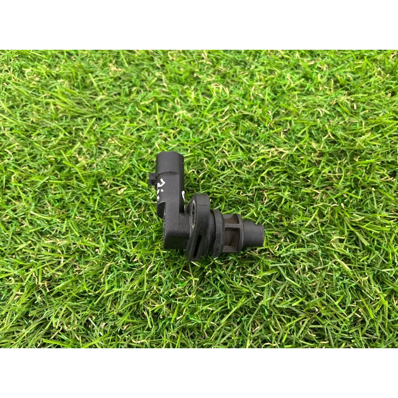 Датчик положения распредвала (электрика двигателя) Opel Insignia A 2012 2.0 DTH 1235268