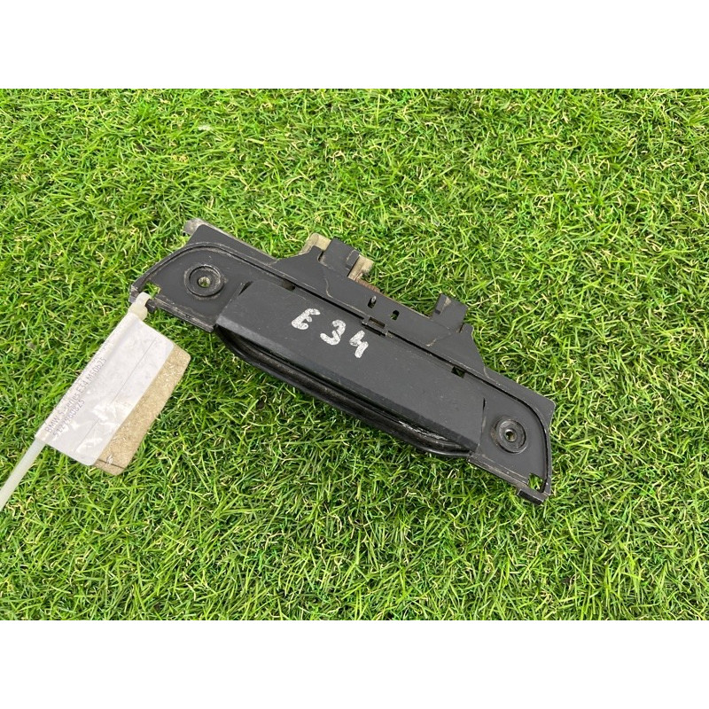 Ручка двери внешняя (кузов и элементы) BMW 5-series E34 51228138952