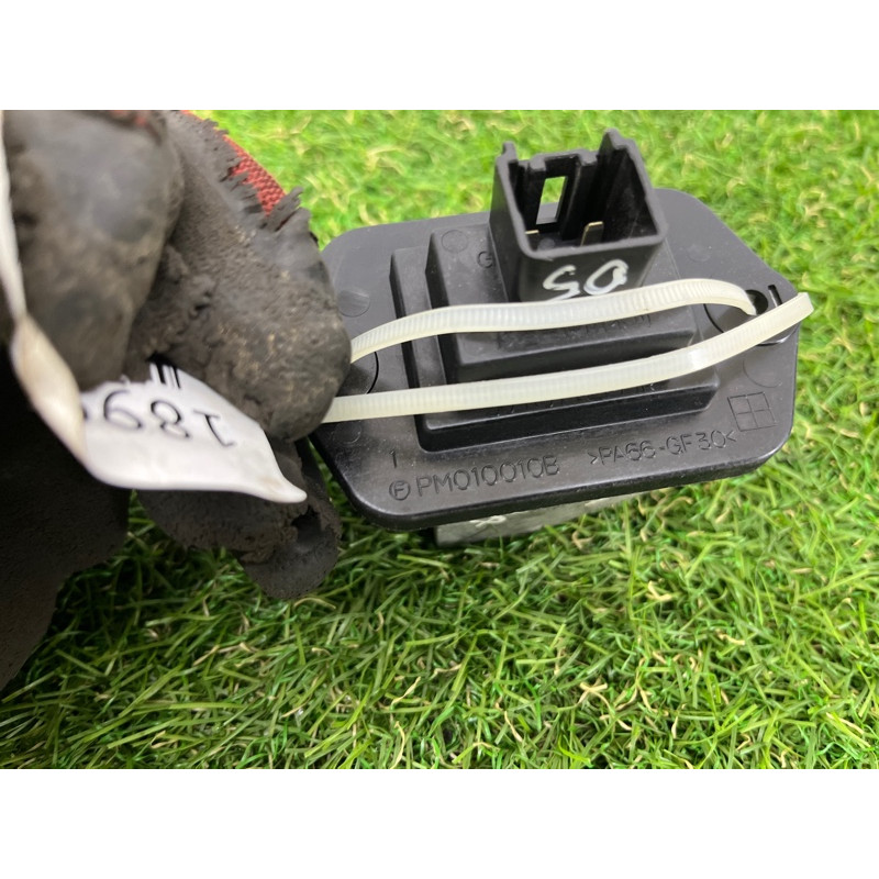 Реостат (отопление и кондиционирование) Mazda 6 GG 2004 2.0 RF5 PM010010B