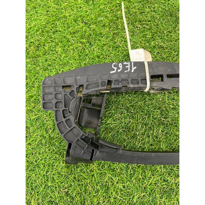 Кронштейн ручки двери (кузов и элементы) BMW 7-series E65 N62B44 51 22 7 013 704