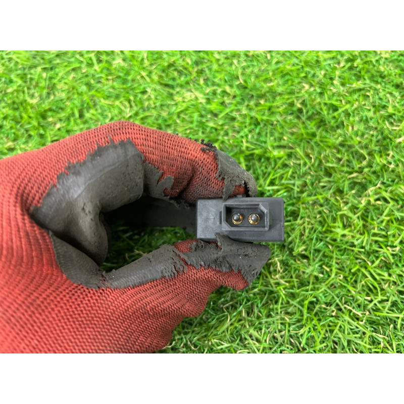 Концевик педали тормоза (электрика / датчики) BMW 5-series E39 61311378209