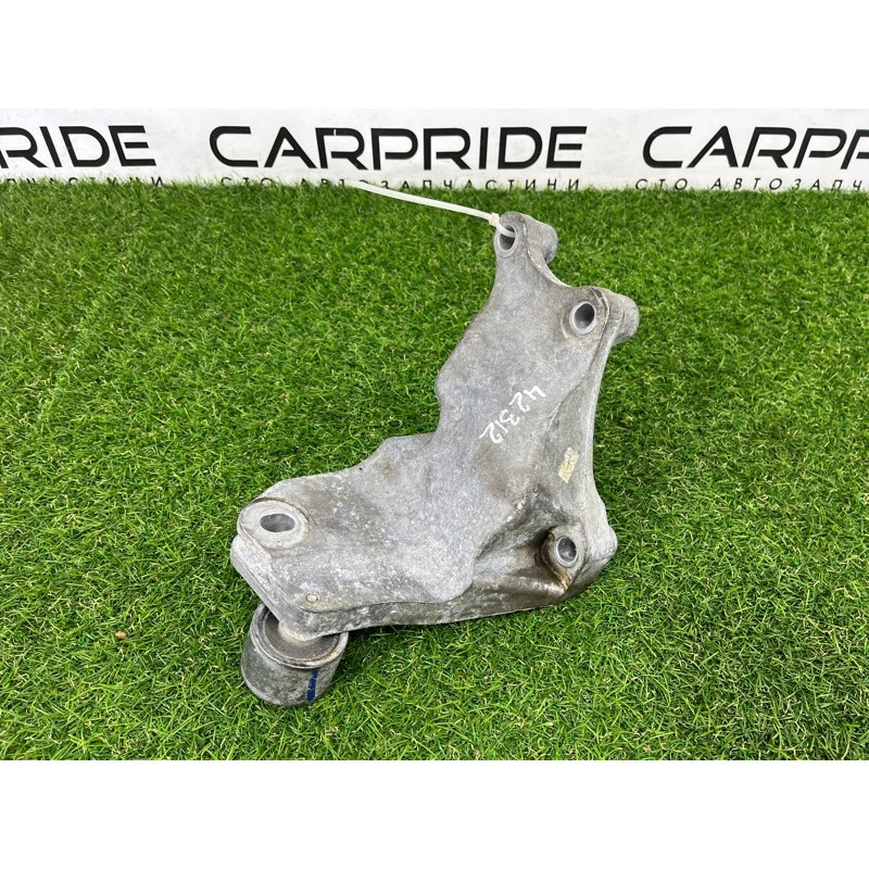 Кронштейн подушки двигателя (кронштейны двигателя) FORD Mustang MK6 2017 2.3 FR3Z6028C