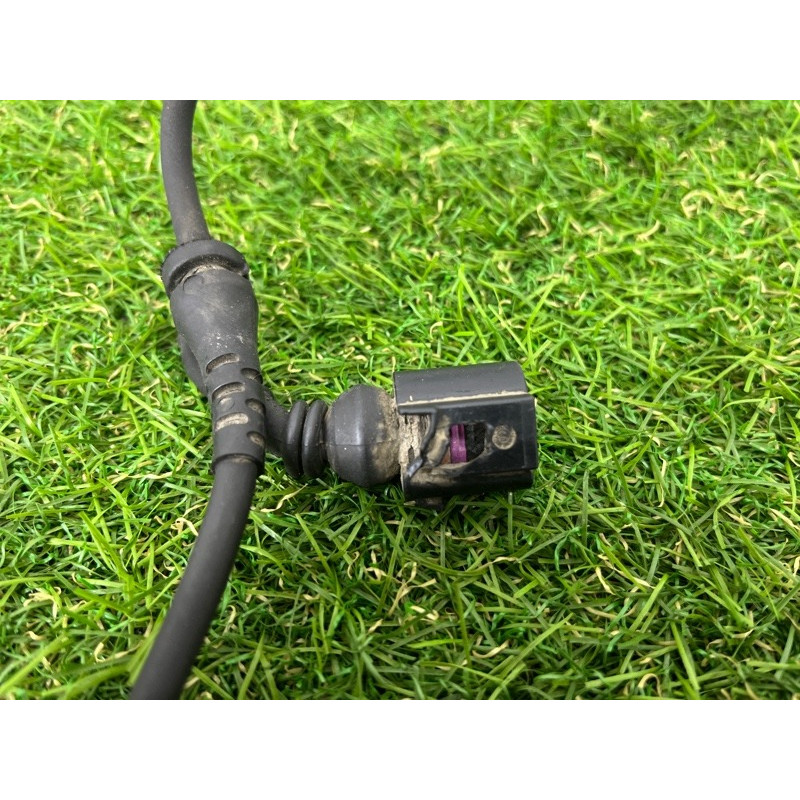 Датчик ABS (электрика / датчики) AUDI A4 B6 2.4BDV 8E0927803A