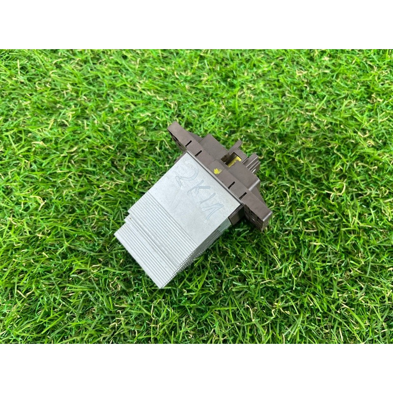 Реостат (отопление и кондиционирование) KIA Sorento BL 2007 2.5 CRDI 972351E000