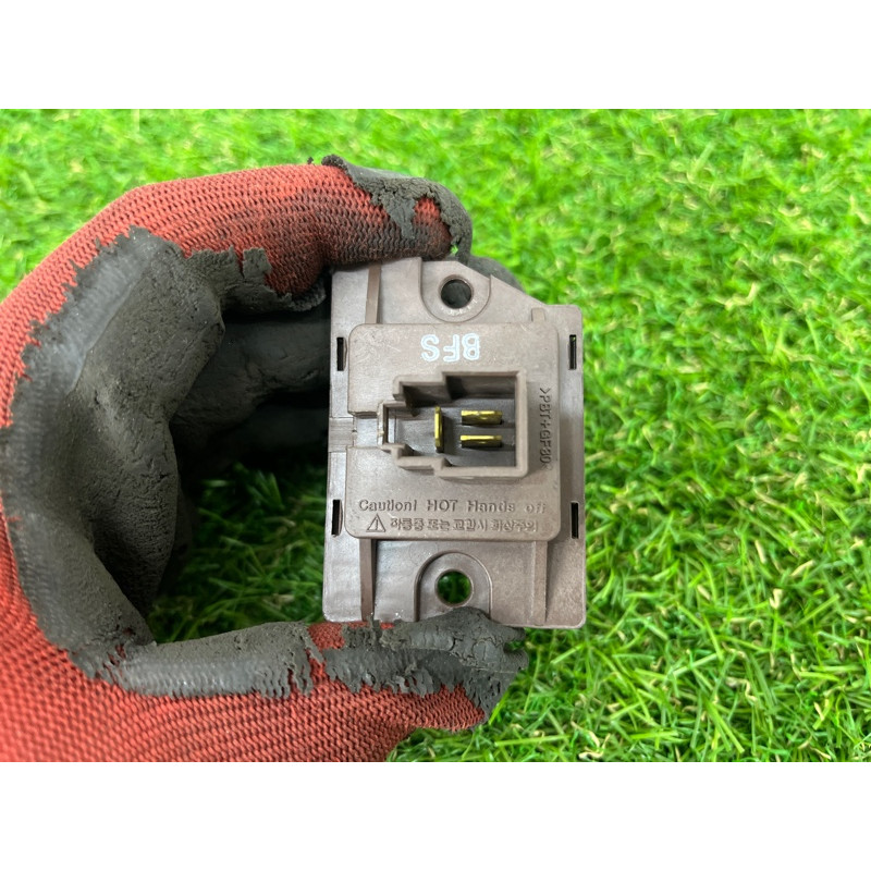 Реостат (отопление и кондиционирование) KIA Sorento BL 2007 2.5 CRDI 972351E000