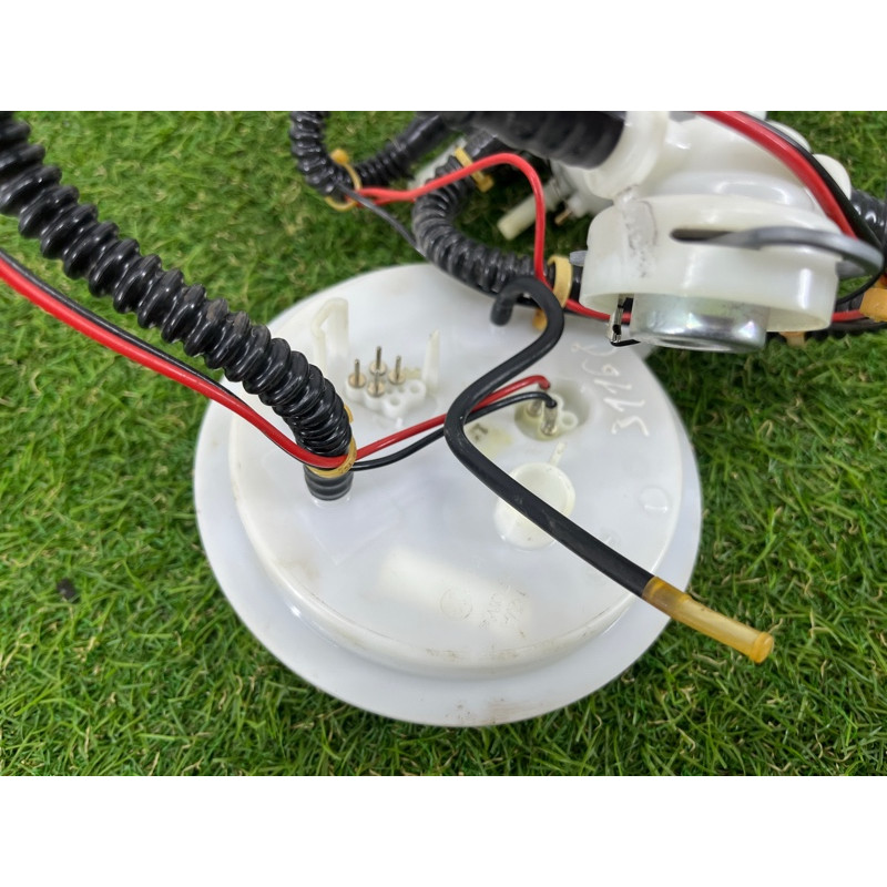 Топливный насос (топливная система) BMW 5-series F10 2011 N63B44 16117341303