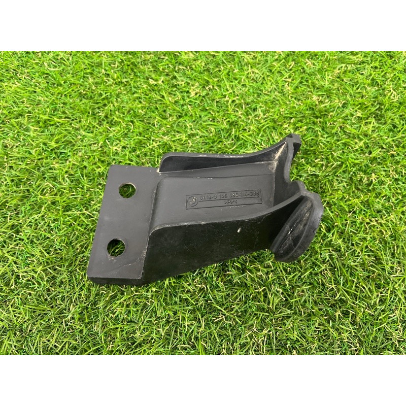 Крепление бампера (кузов и элементы) BMW 3-series E36 1996 M43b16 51128146095