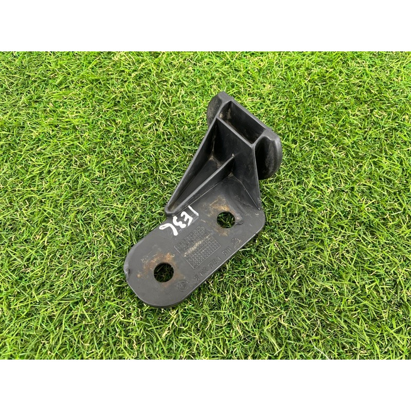 Крепление бампера (кузов и элементы) BMW 3-series E36 M40B18 51118122578