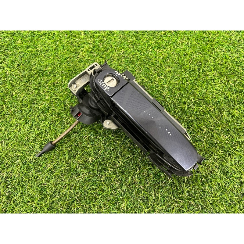 Ручка двери внешняя (кузов и элементы) AUDI A4 B6 2003 2.0 ALT 8E2837208