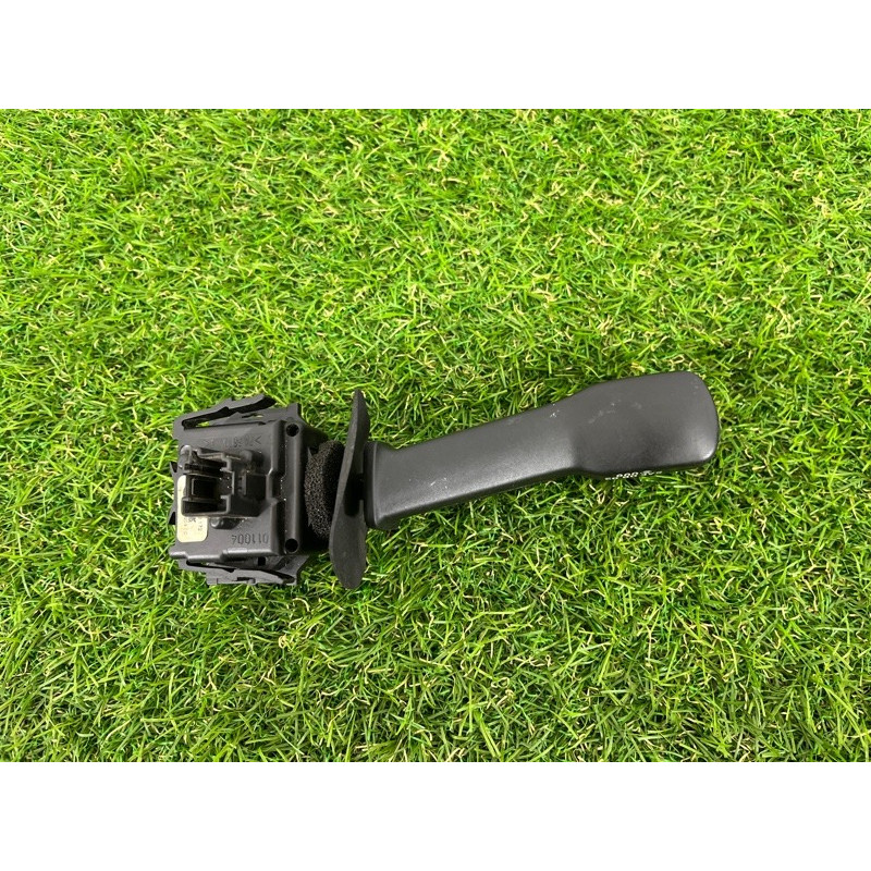 Переключатель поворотов (электрика) BMW 7-series E38 61318352172