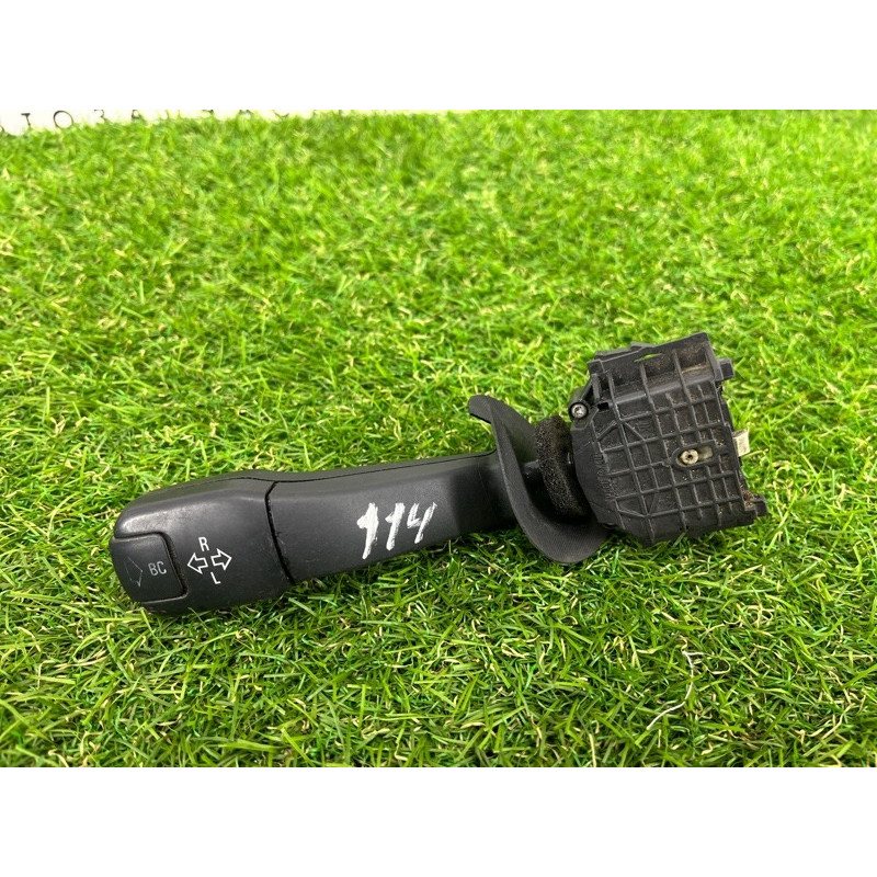 Переключатель поворотов (электрика) BMW 7-series E38 61318352172